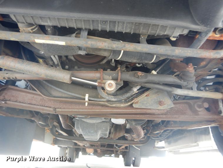 image for item GV9211 2009 Ford Econoline E450 Super Duty  shuttle bus