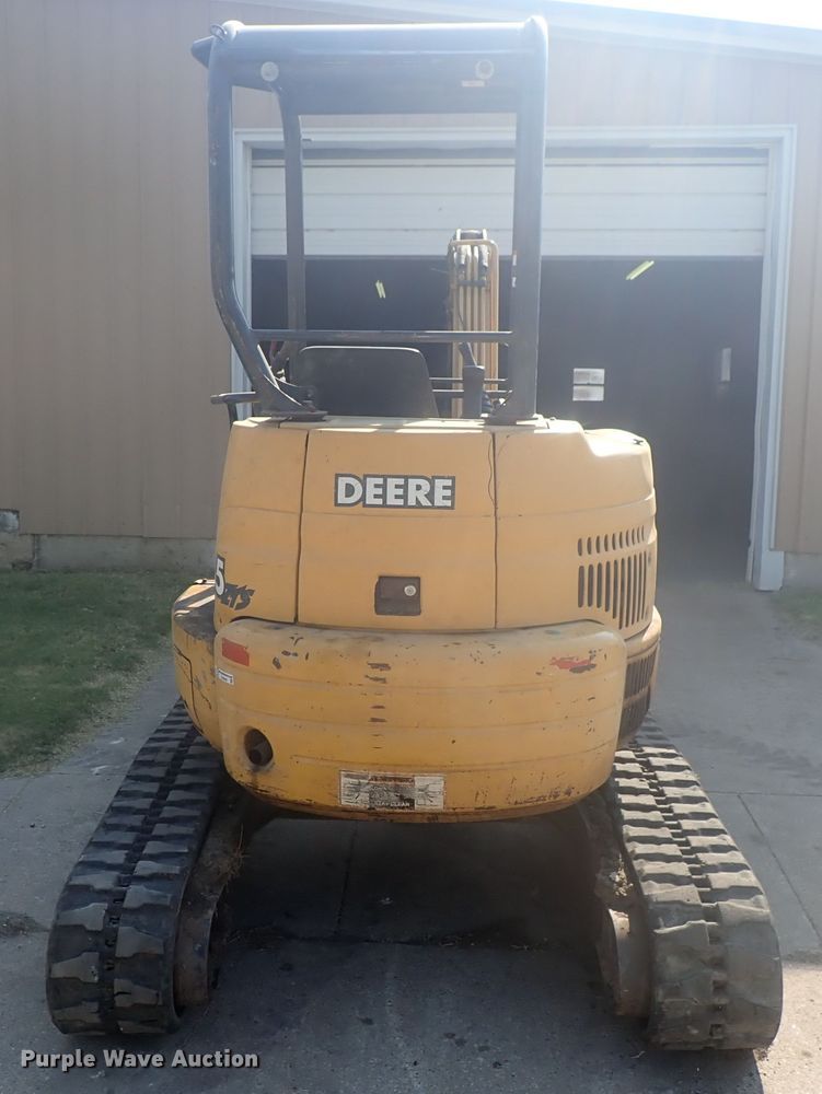 image for item GV9691 2000 John Deere 35 ZTS  mini excavator