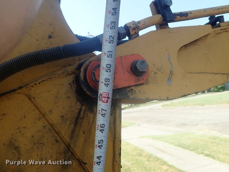 image for item GV9691 2000 John Deere 35 ZTS  mini excavator