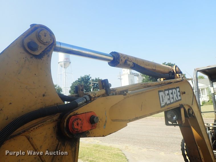 image for item GV9691 2000 John Deere 35 ZTS  mini excavator