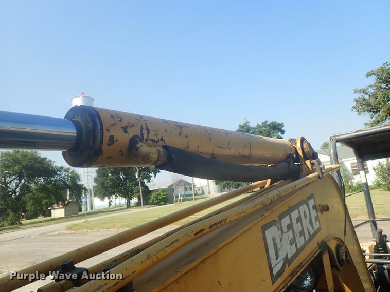 image for item GV9691 2000 John Deere 35 ZTS  mini excavator