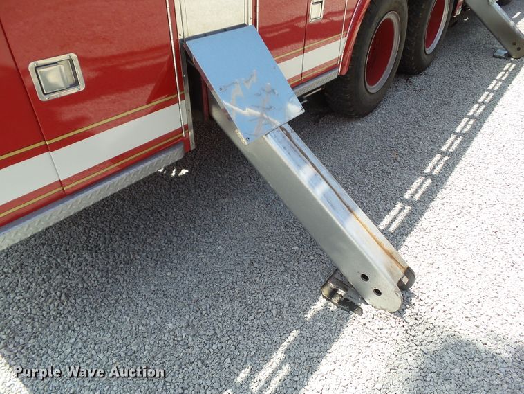 image for item GX9122 1974 International Snokel  ladder fire truck