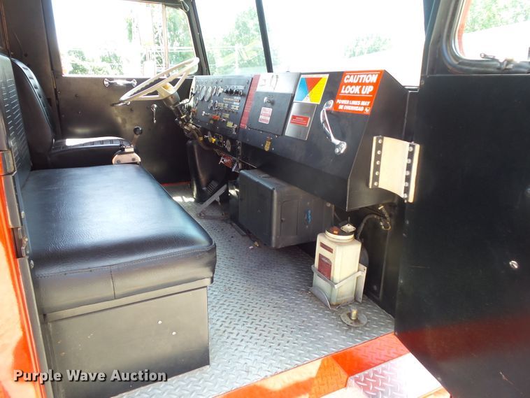 image for item GX9122 1974 International Snokel  ladder fire truck