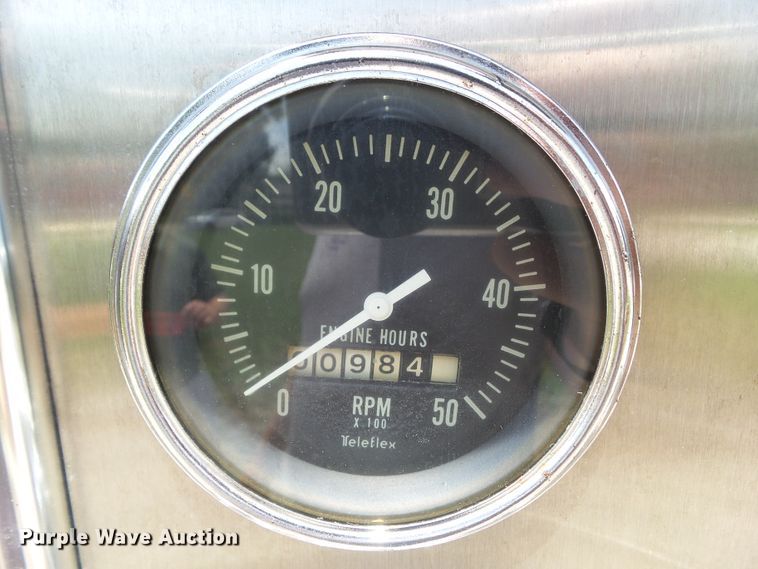 image for item GX9122 1974 International Snokel  ladder fire truck