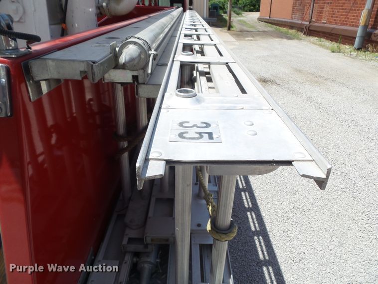 image for item GX9122 1974 International Snokel  ladder fire truck