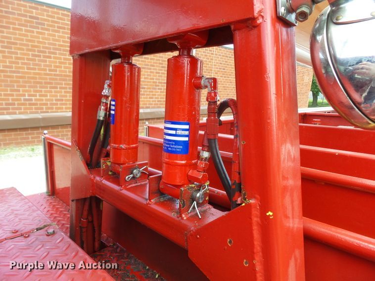 image for item GX9122 1974 International Snokel  ladder fire truck