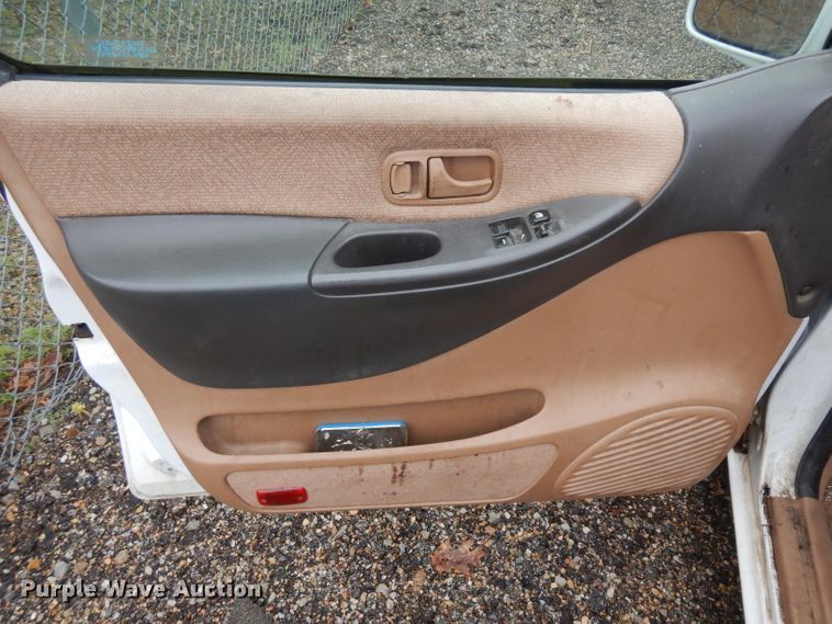 image for item HA9327 1998 Mercury Villager  van