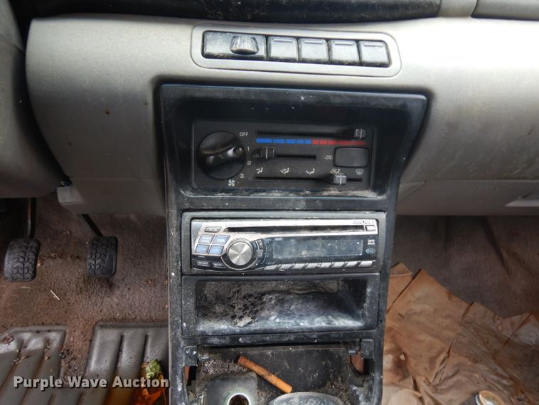 image for item HA9328 1994 Ford Aspire