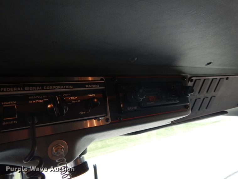 image for item HA9414 1997 E-one  rescue emergency vehicle