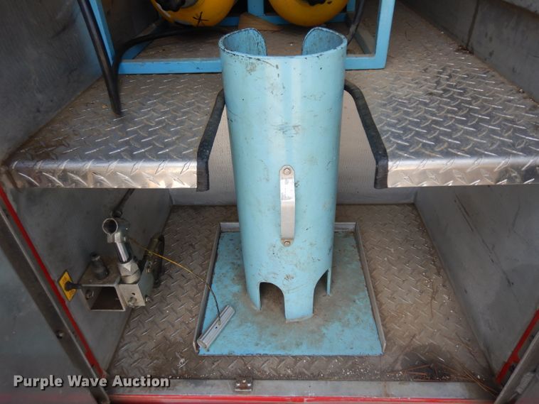 image for item HA9414 1997 E-one  rescue emergency vehicle