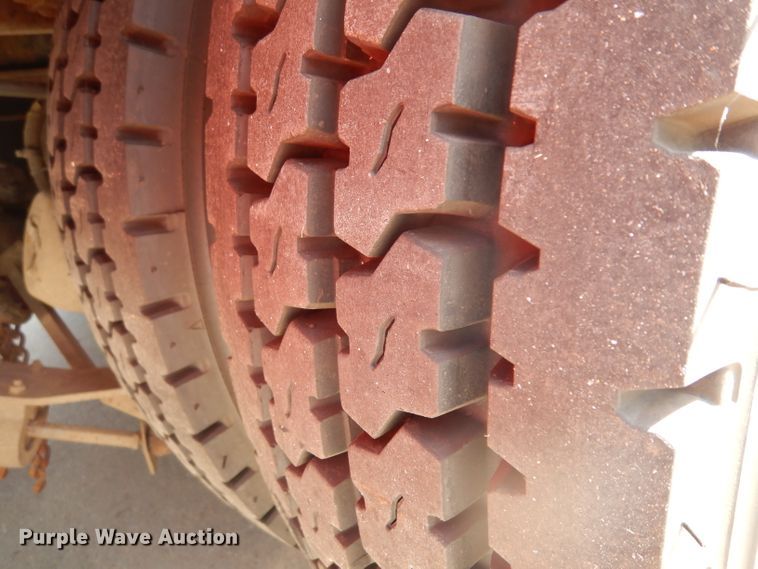 image for item HA9414 1997 E-one  rescue emergency vehicle