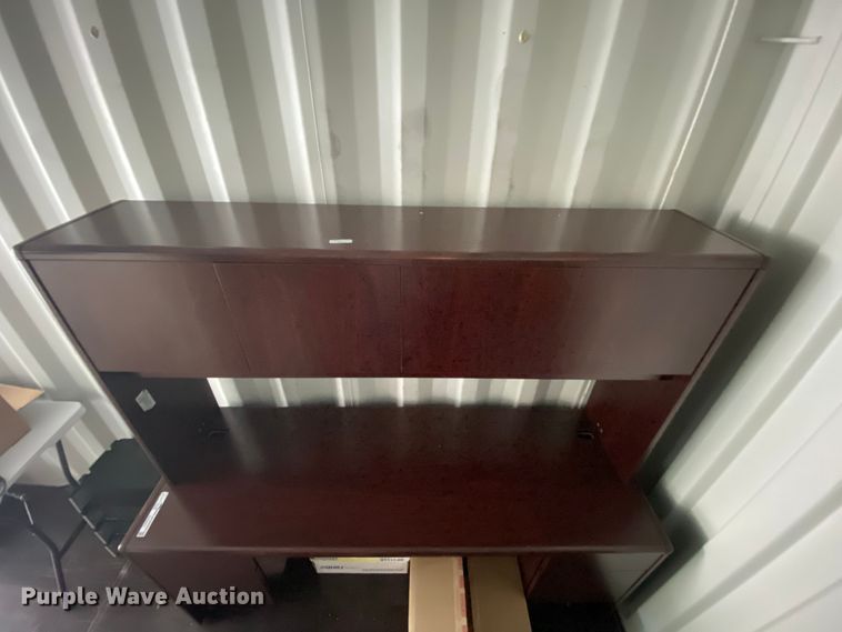 image for item HA9551 Desk