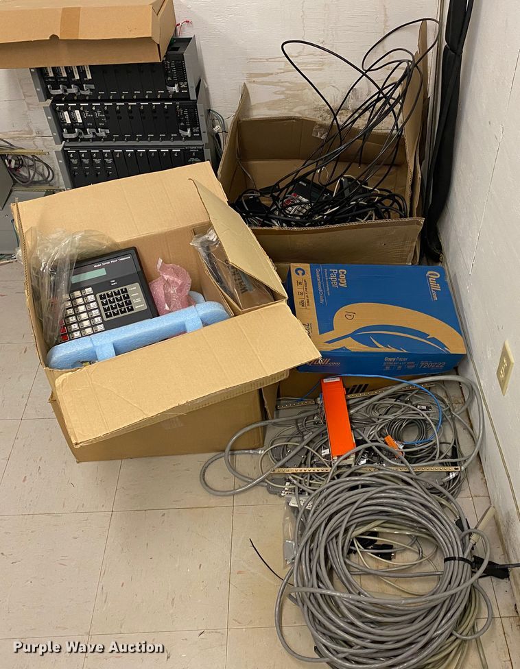 image for item HA9561 Zetron Series 3000 3911 telephone system