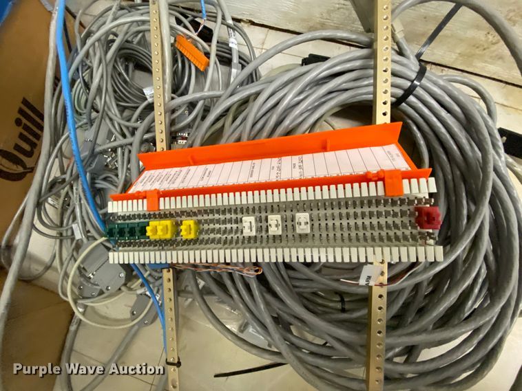 image for item HA9561 Zetron Series 3000 3911 telephone system