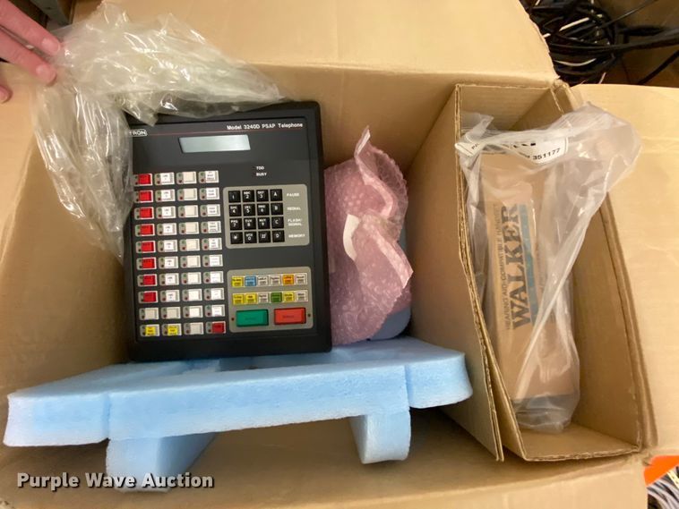 image for item HA9561 Zetron Series 3000 3911 telephone system