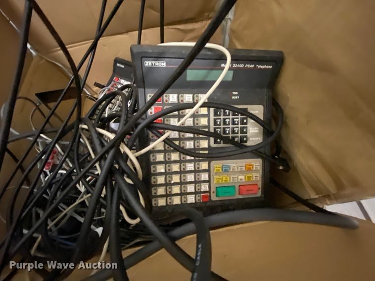 image for item HA9561 Zetron Series 3000 3911 telephone system