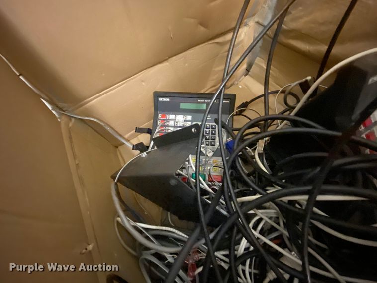 image for item HA9561 Zetron Series 3000 3911 telephone system