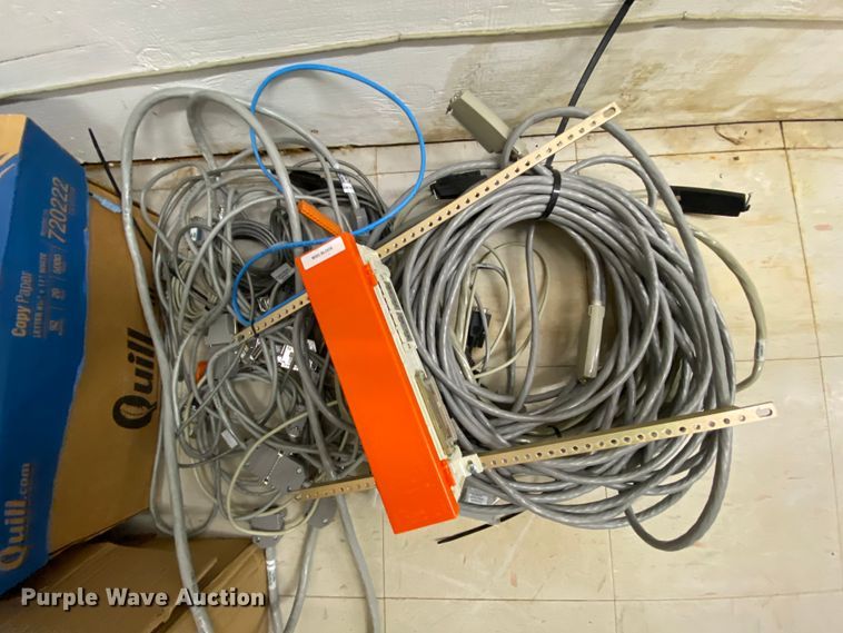 image for item HA9561 Zetron Series 3000 3911 telephone system