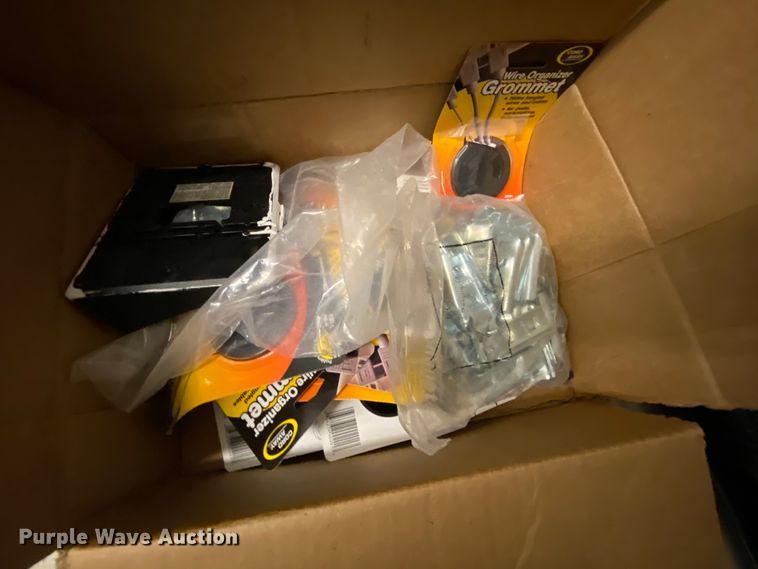 image for item HA9562 Office supplies and equipment