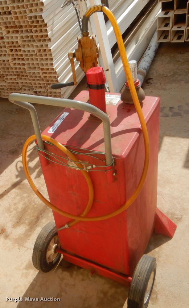 Handy fuel caddy in Norman, OK Item HB9333 sold Purple Wave