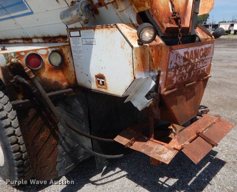 image for item HB9336 1991 International 9400  spreader truck