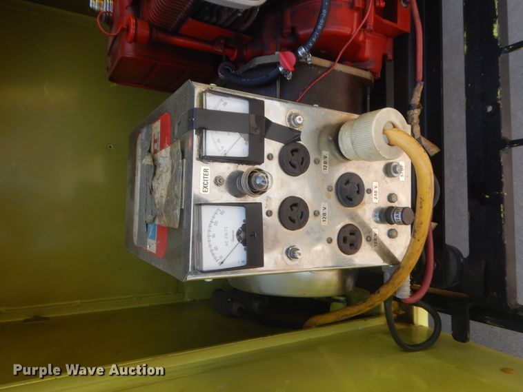 image for item HB9377 1981 Ford Econoline E350  rescue emergency vehicle