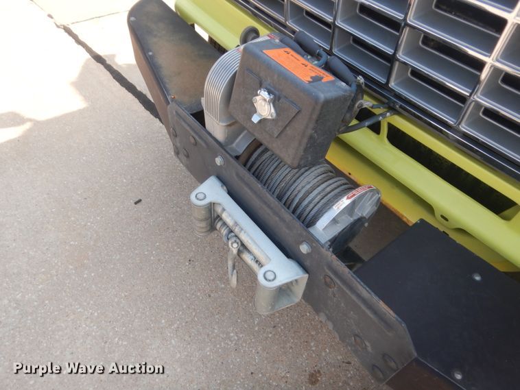 image for item HB9377 1981 Ford Econoline E350  rescue emergency vehicle