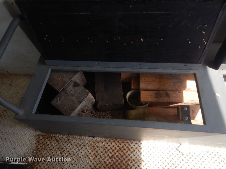 image for item HB9377 1981 Ford Econoline E350  rescue emergency vehicle