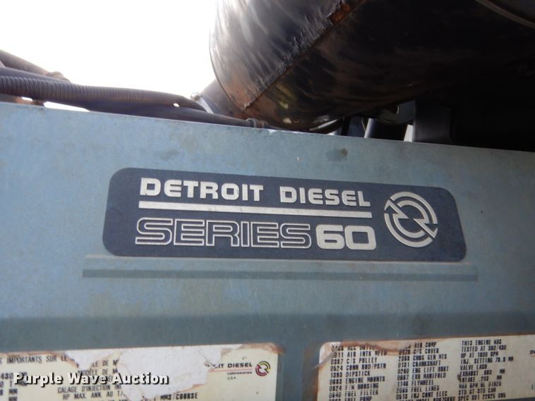 image for item HB9386 1996 Freightliner FLD  semi truck