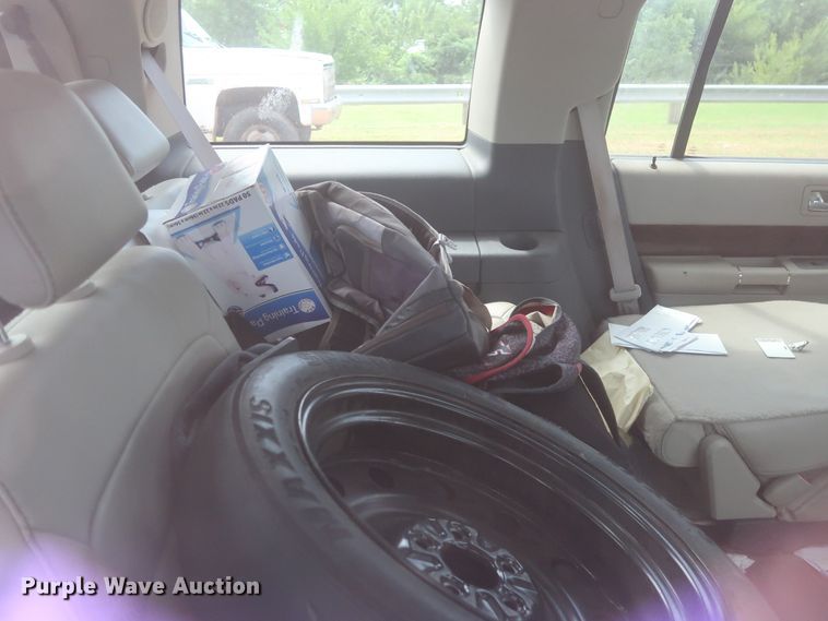 image for item HB9397 2009 Ford Flex