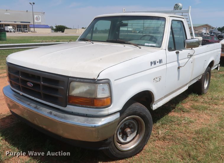 image for item HB9403 1995 Ford F150  pickup truck