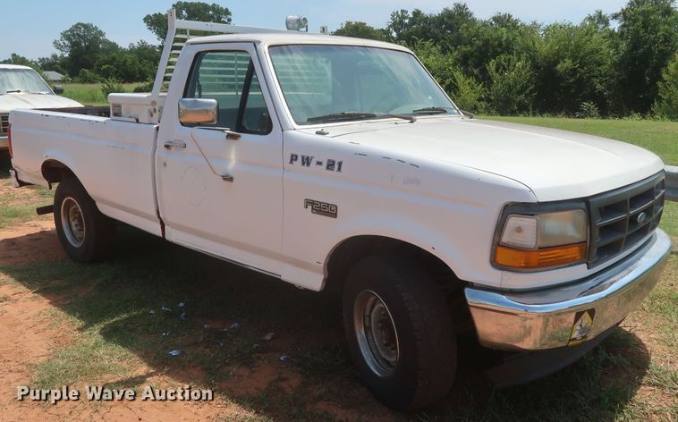 image for item HB9403 1995 Ford F150  pickup truck