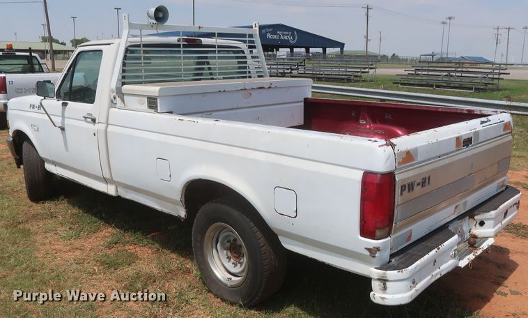 image for item HB9403 1995 Ford F150  pickup truck