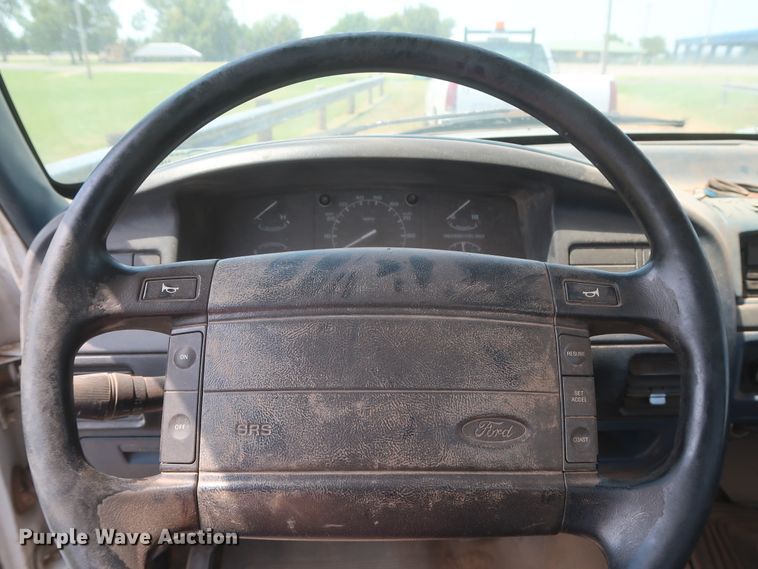 image for item HB9403 1995 Ford F150  pickup truck