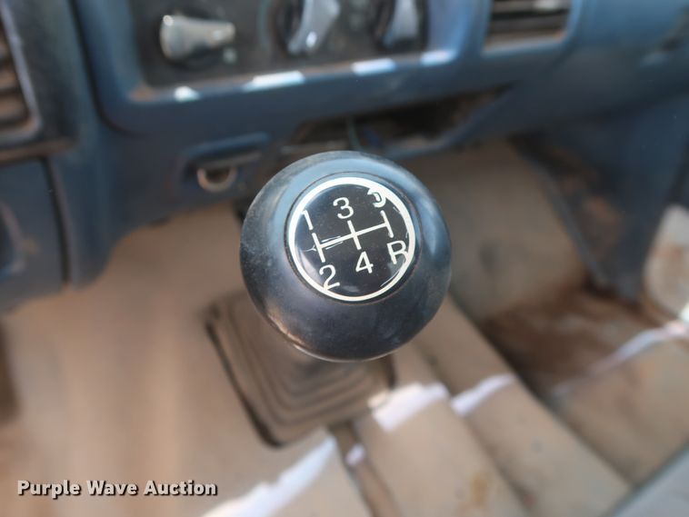 image for item HB9403 1995 Ford F150  pickup truck