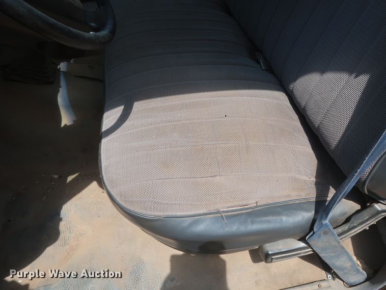 image for item HB9403 1995 Ford F150  pickup truck