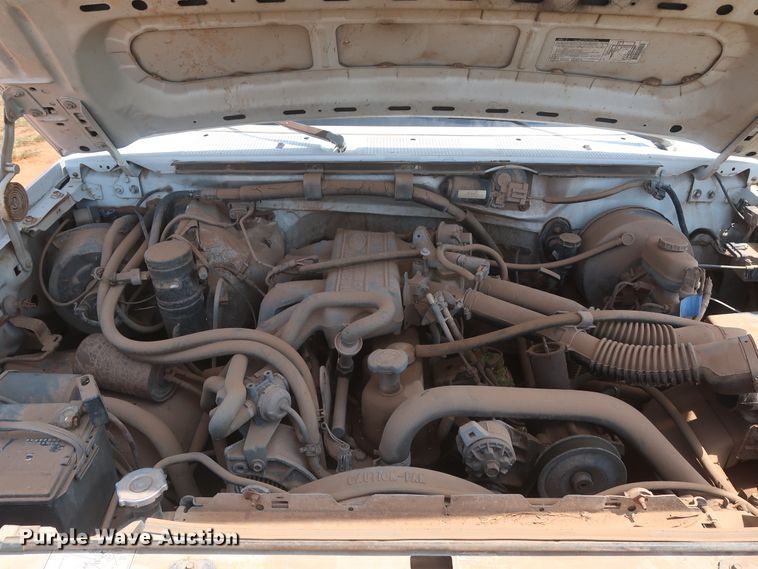 image for item HB9403 1995 Ford F150  pickup truck