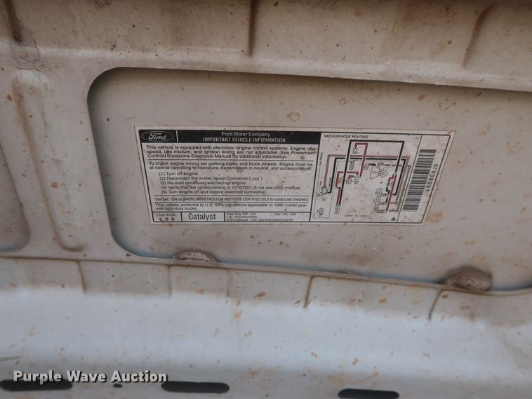 image for item HB9403 1995 Ford F150  pickup truck