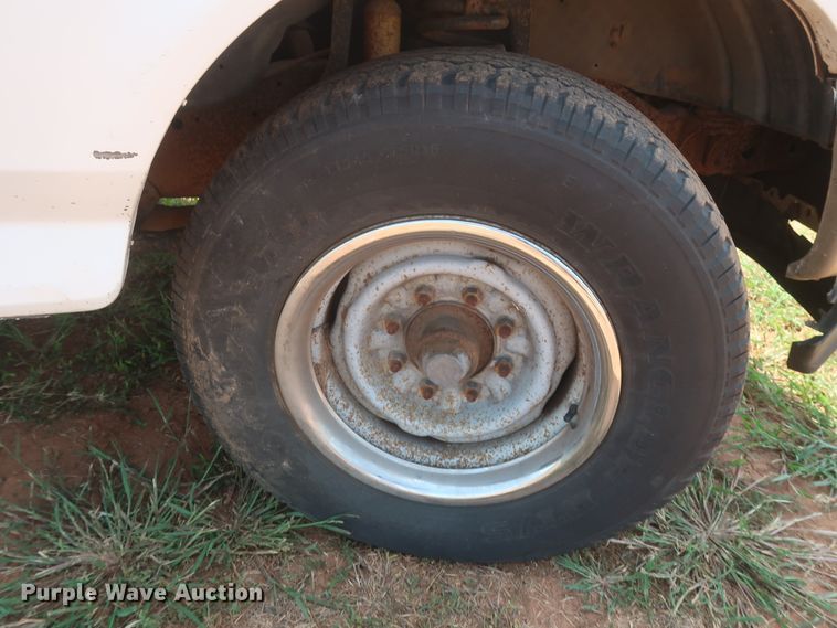 image for item HB9403 1995 Ford F150  pickup truck