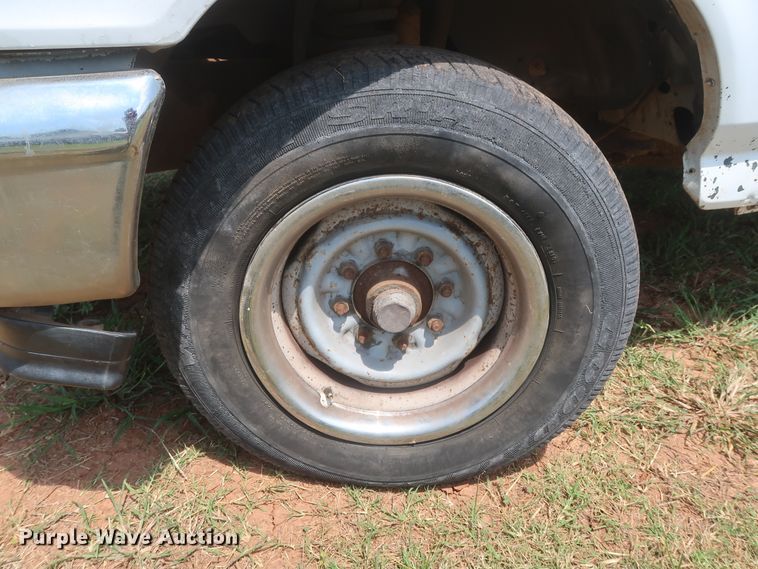 image for item HB9403 1995 Ford F150  pickup truck