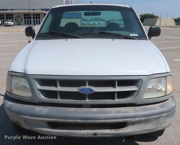 image for item HB9405 1997 Ford F150  pickup truck