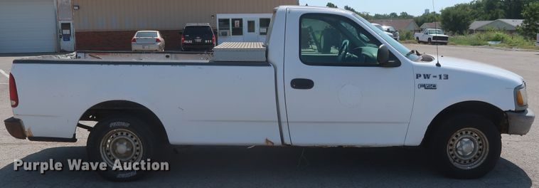 image for item HB9405 1997 Ford F150  pickup truck