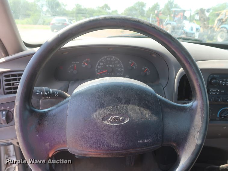 image for item HB9405 1997 Ford F150  pickup truck