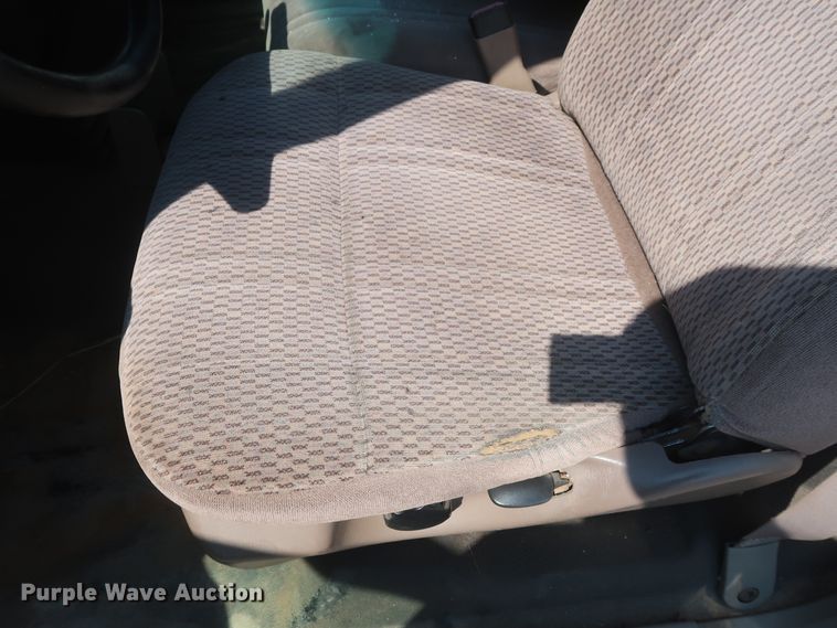 image for item HB9405 1997 Ford F150  pickup truck