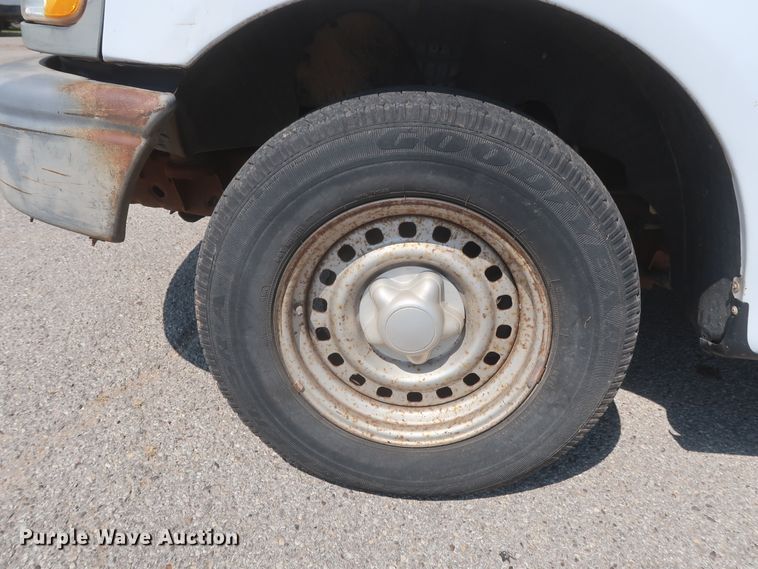 image for item HB9405 1997 Ford F150  pickup truck