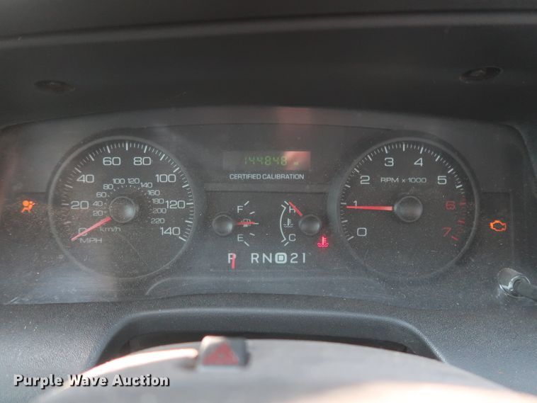 image for item HB9410 2010 Ford Crown Victoria Police Interceptor