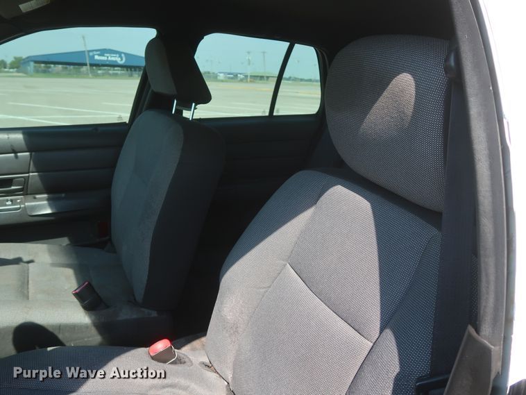 image for item HB9410 2010 Ford Crown Victoria Police Interceptor