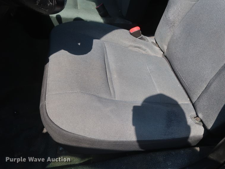 image for item HB9410 2010 Ford Crown Victoria Police Interceptor