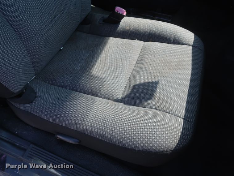 image for item HB9410 2010 Ford Crown Victoria Police Interceptor