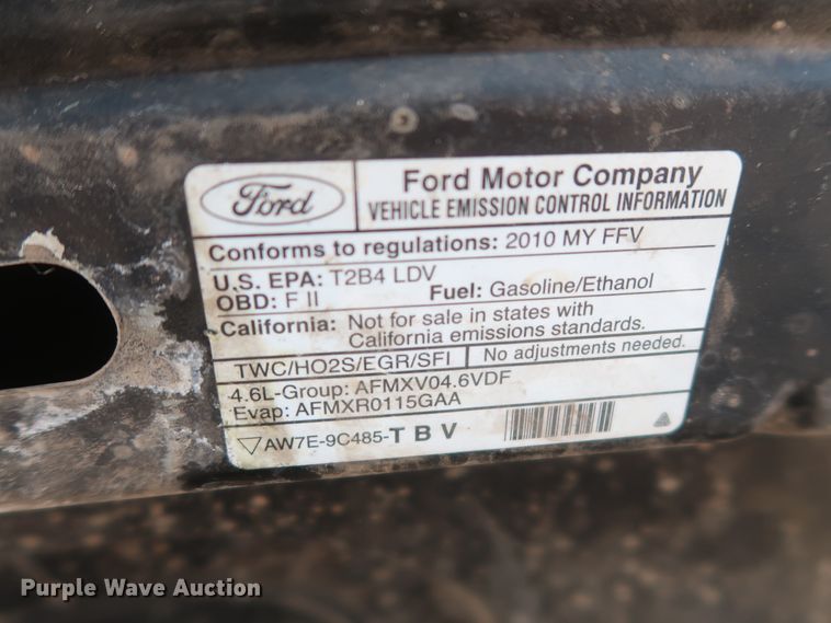 image for item HB9410 2010 Ford Crown Victoria Police Interceptor